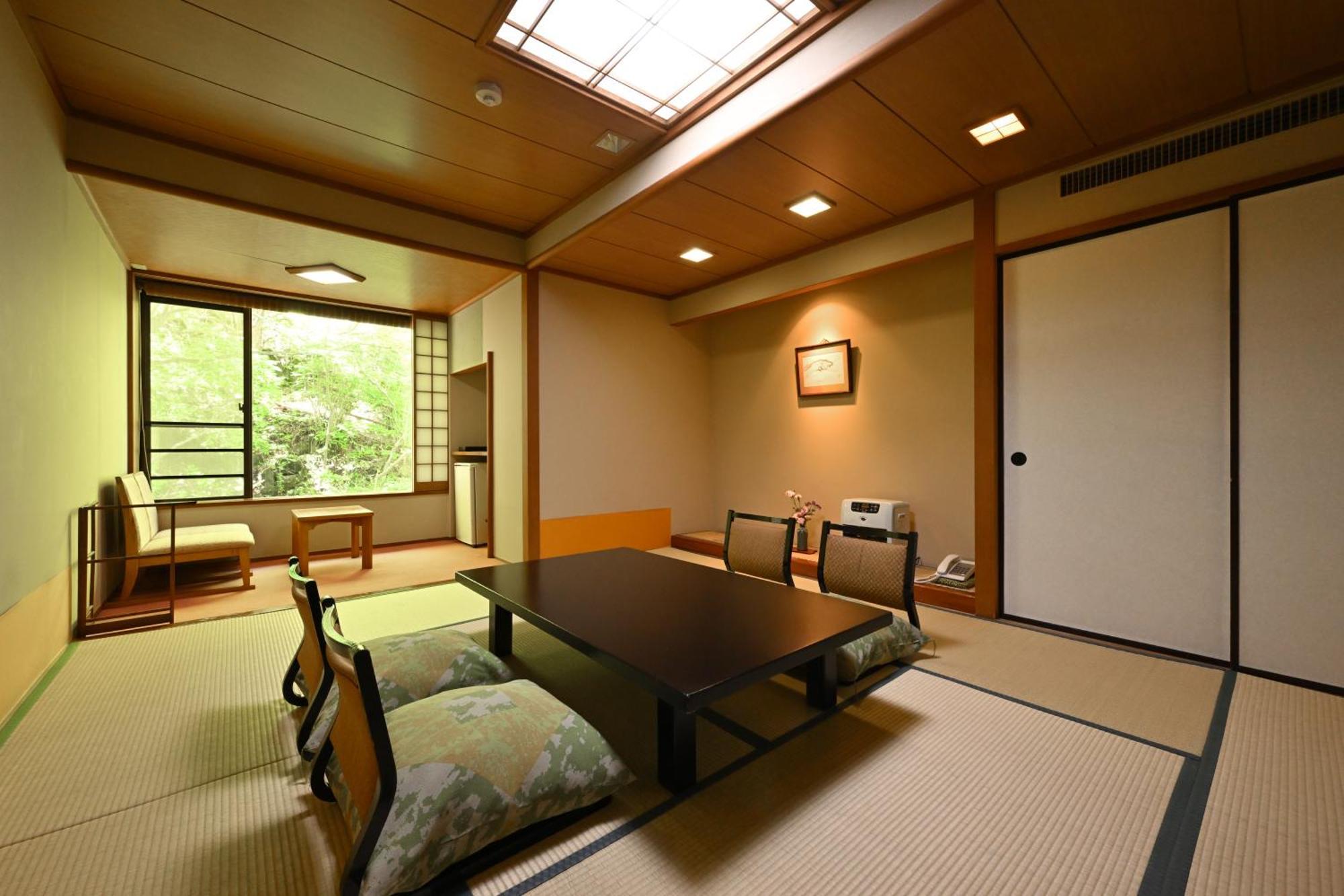 Osakaya Ryokan Kusatsu  Exterior photo