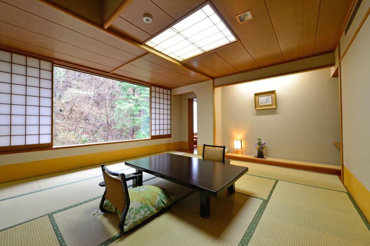 Osakaya Ryokan Kusatsu  Exterior photo